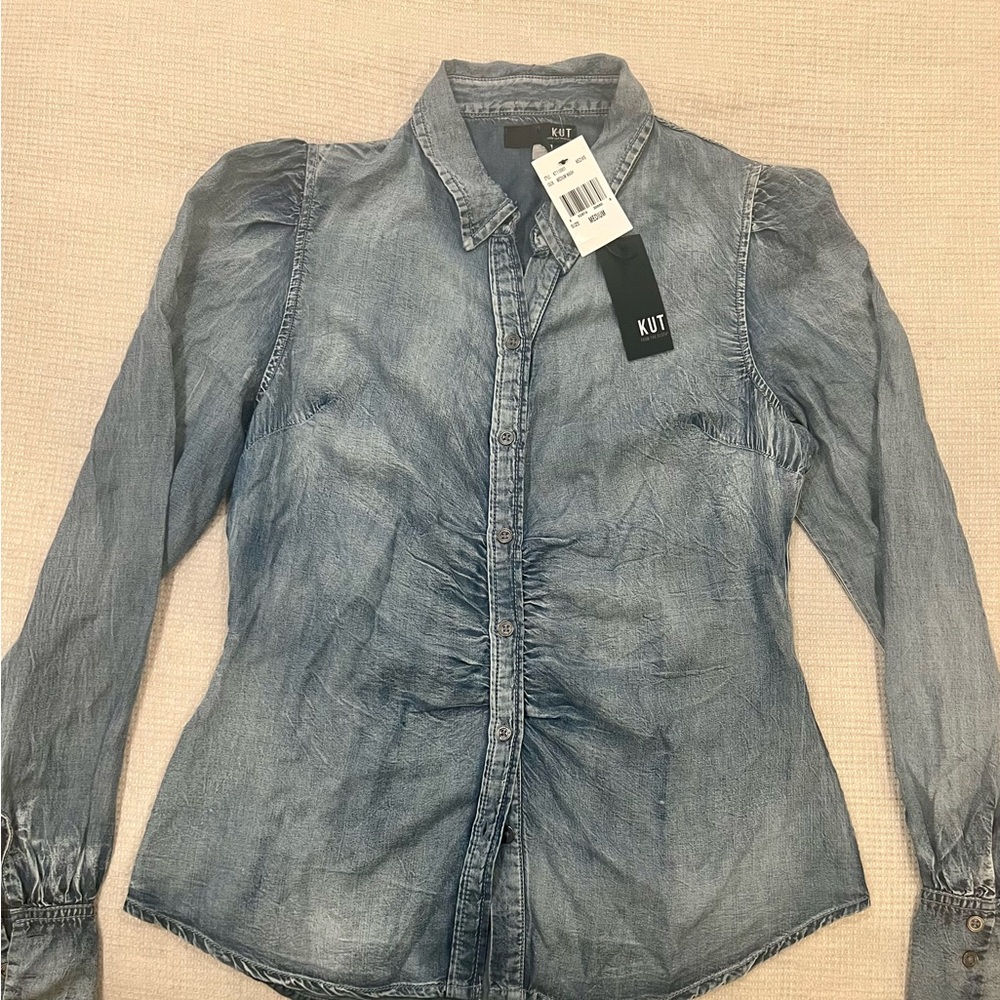 NWT Kut By The Kloth Size Medium Ruby Ruched Button Down [KT115901]